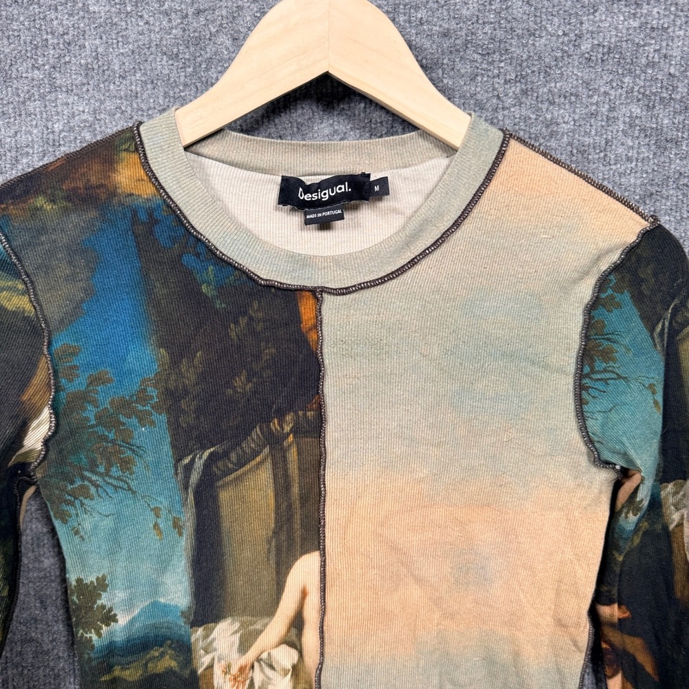 Desigual Size Medium Tee Tan Black Graphics Crew Neck Cherubs Slim Fit Artsy - Picture 4 of 8